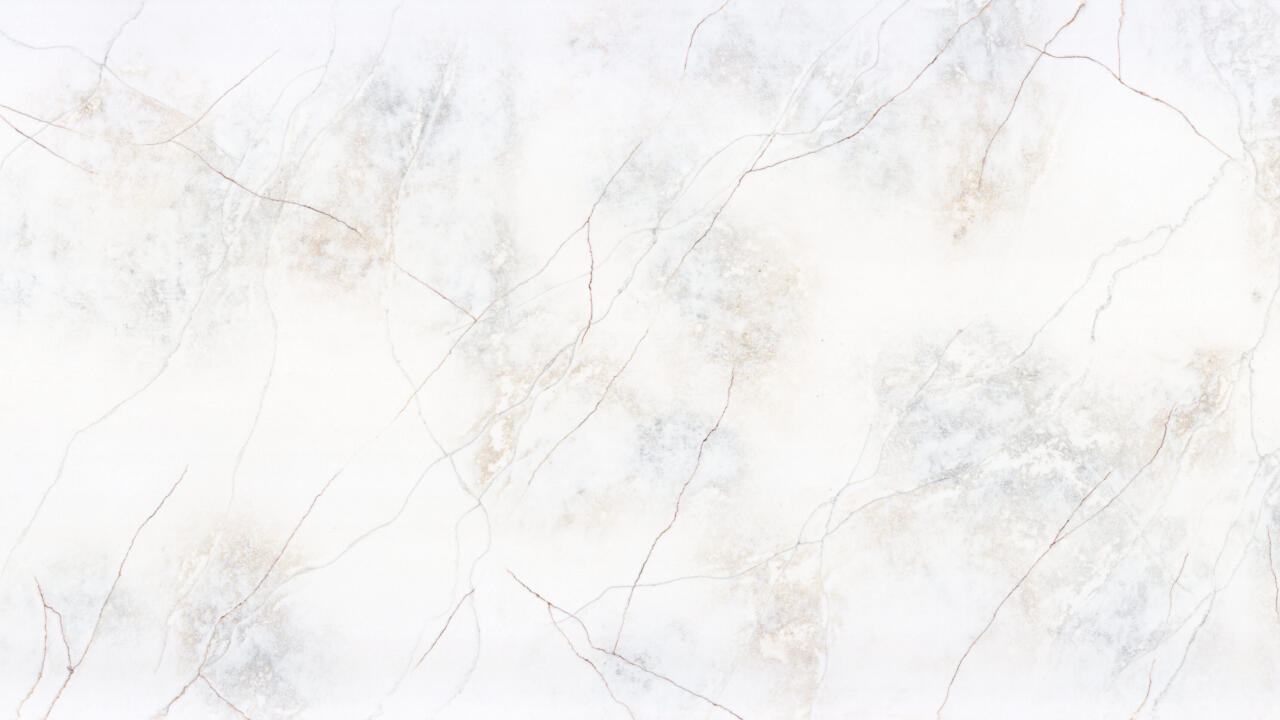 Magnolia Pearl 2cm Pental Quartz by PACIFICA