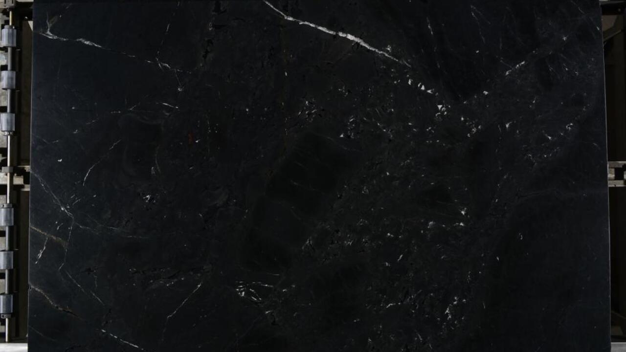 Saratoga Quartzite Leather 2cm Quartzite by PACIFICA