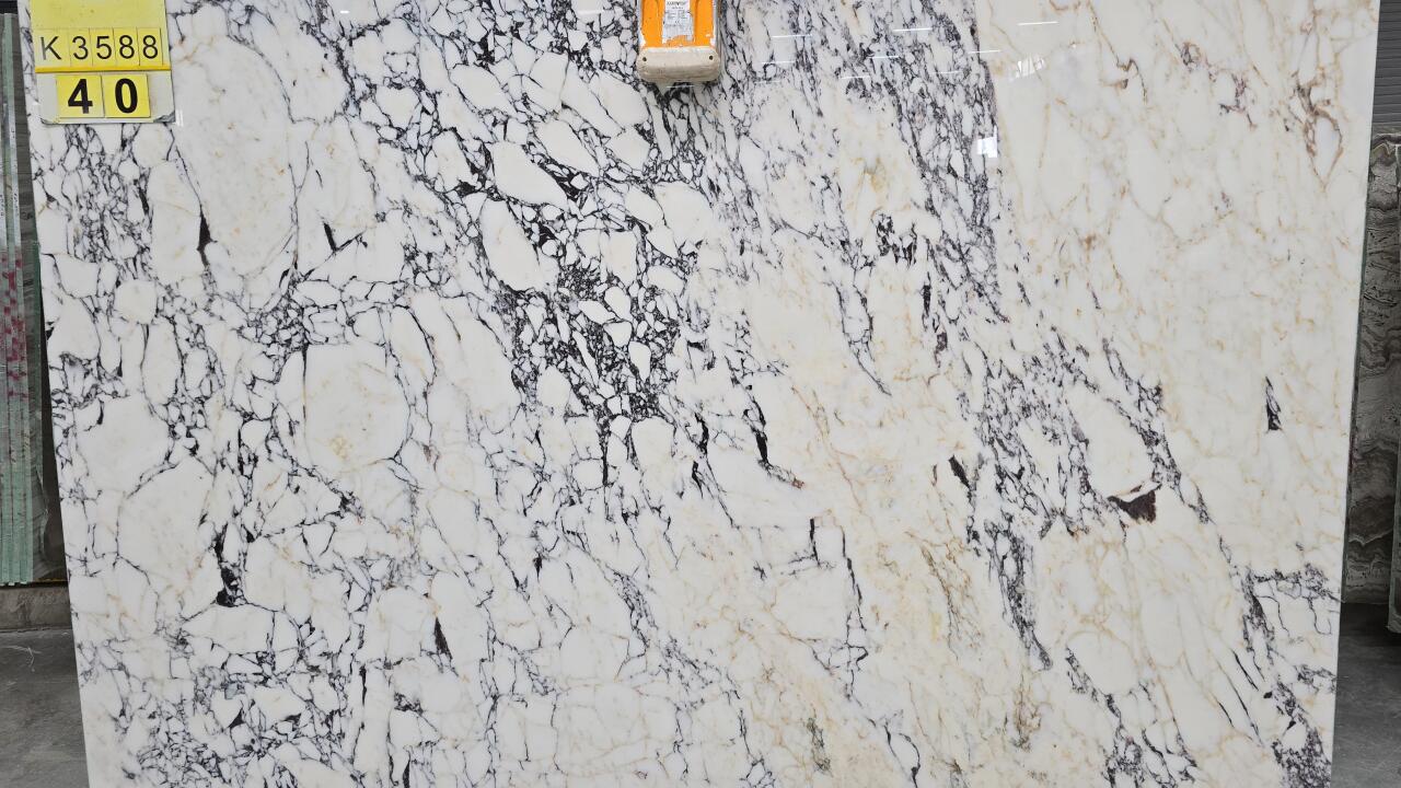 Calacatta Viola Polished 2cm Marble by PACIFICA