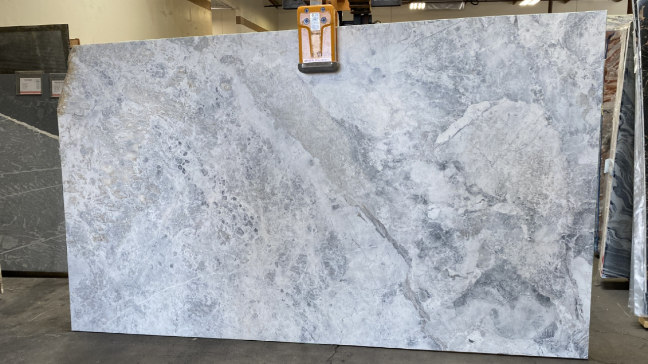 Pietra Artica Honed 2cm Marble by PACIFICA