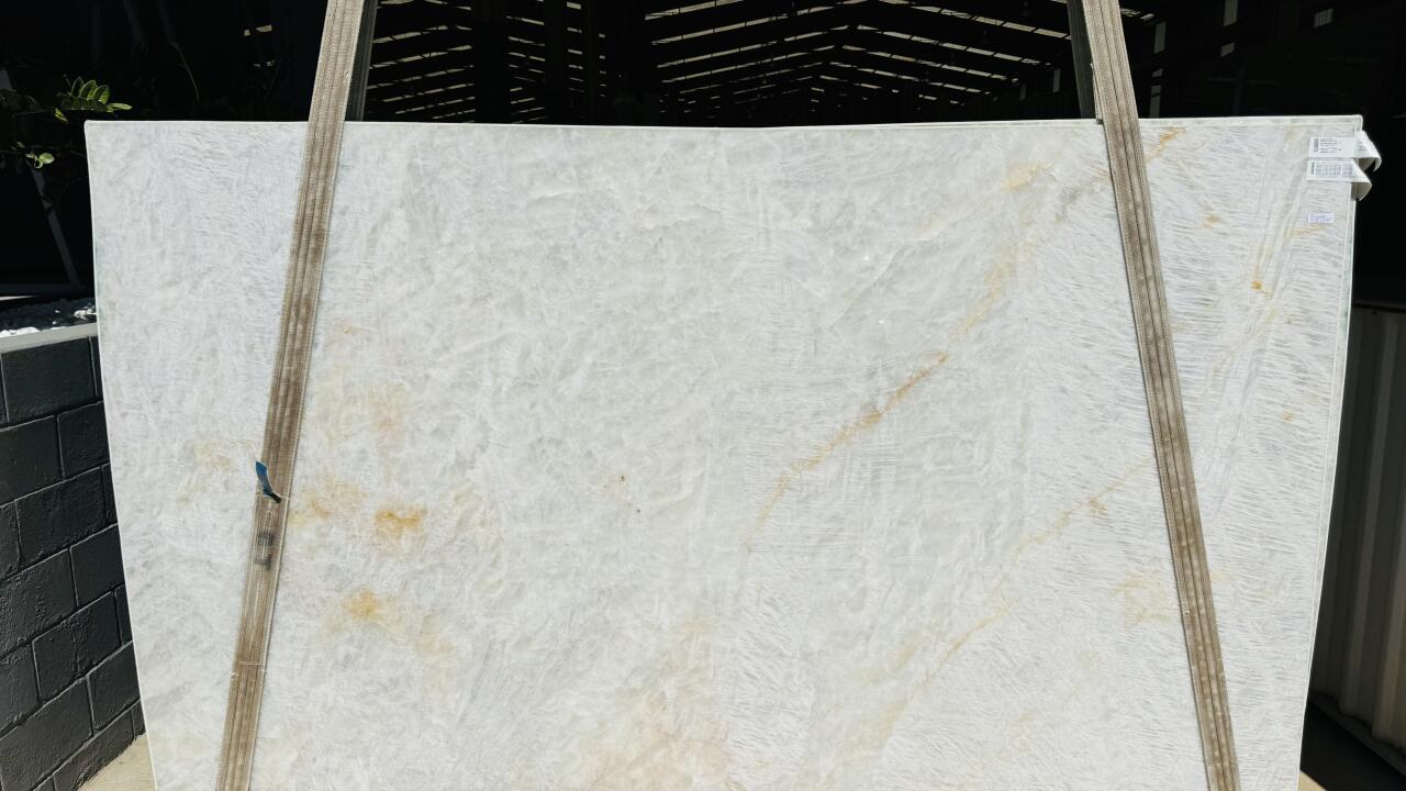 Cristallo 1st Choice 2cm Quartzite by PACIFICA