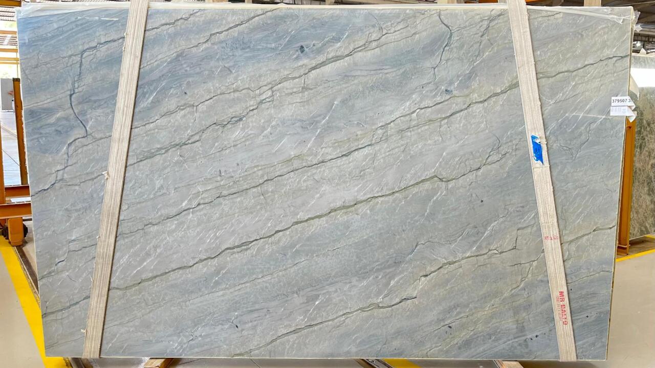 Kilimanjaro 2CM Quartzite by PACIFICA