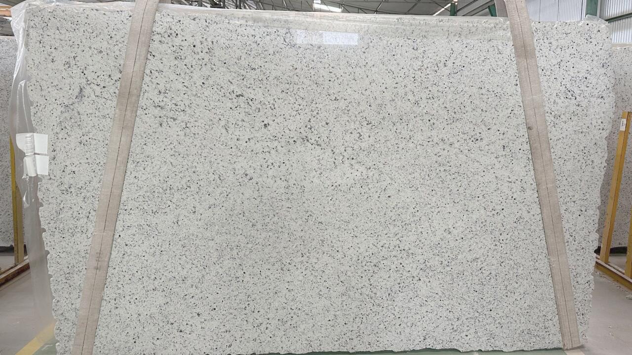 Dallas White 2cm Granite by PACIFICA