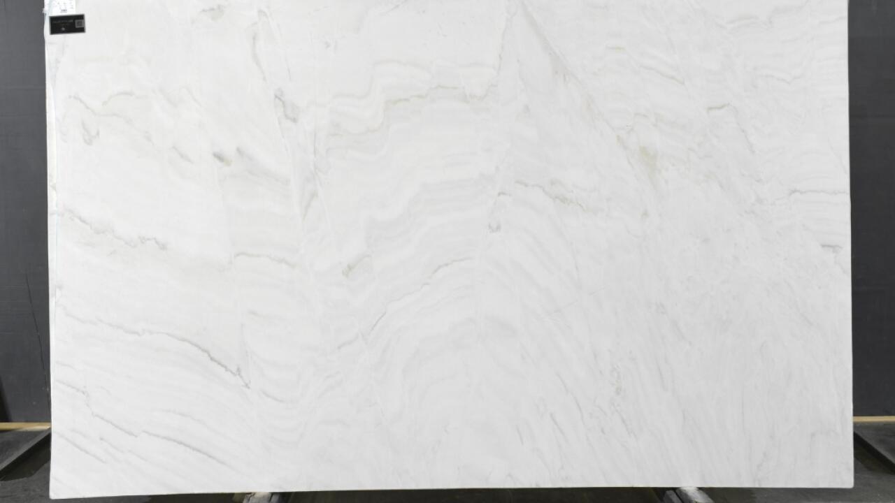 Calacatta Lux 1st Choice 2cm Quartzite by PACIFICA