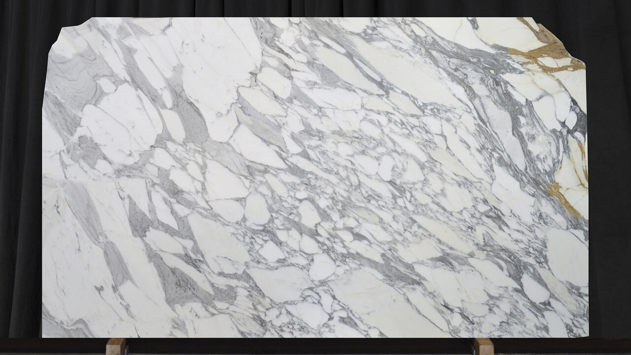 Arabescato Corchia Luxe Honed 2cm Marble by PACIFICA