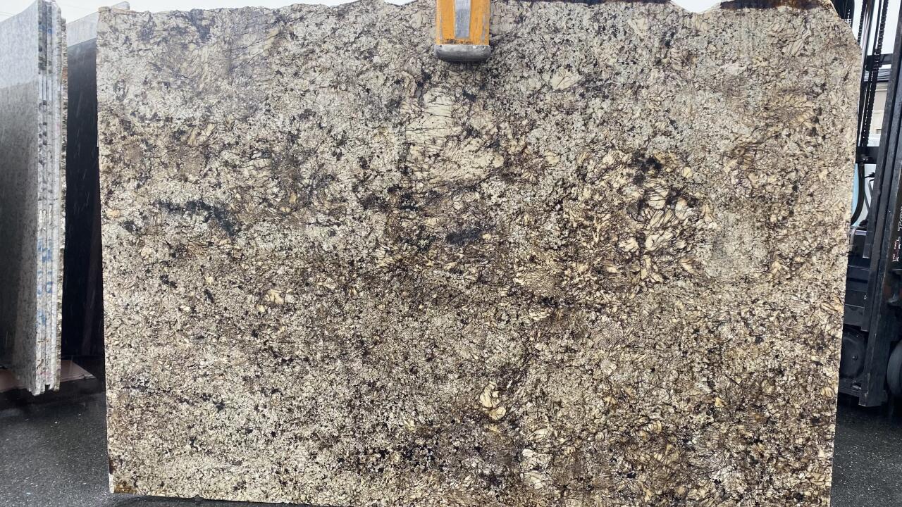 Coliseum 1st Choice 2cm Granite by PACIFICA