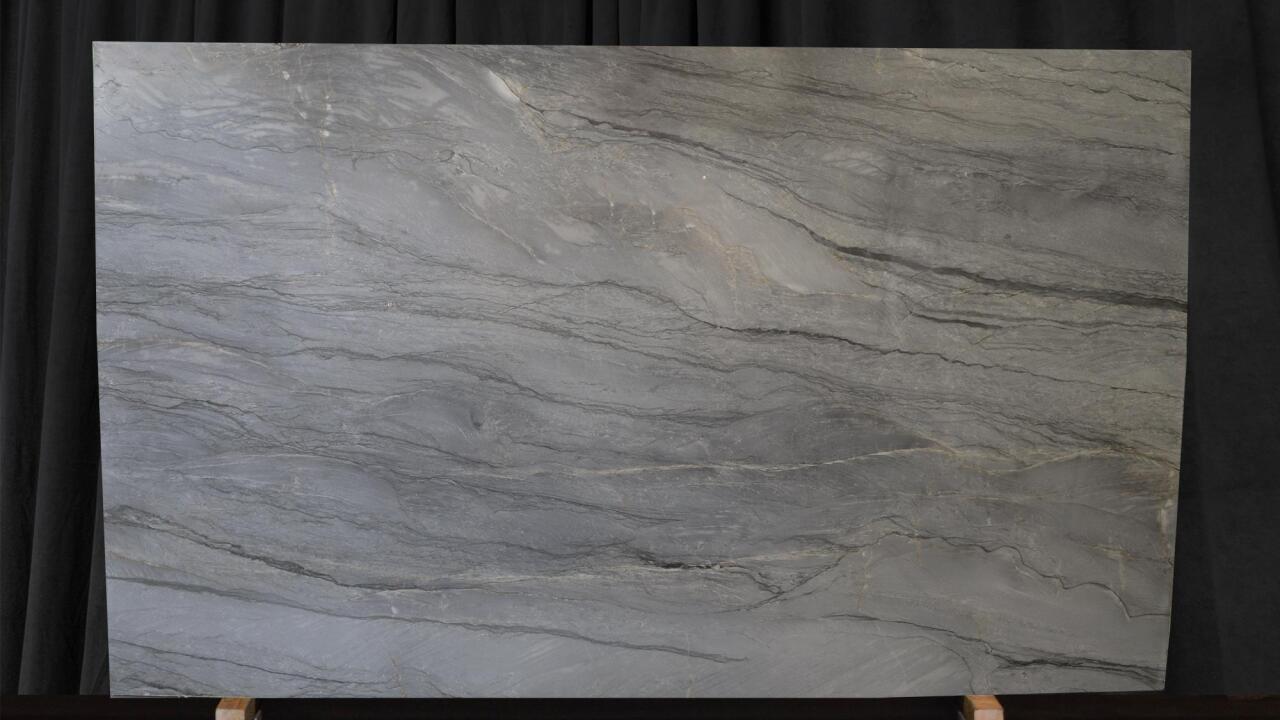 Allure 1st Choice 2cm* Quartzite by PACIFICA