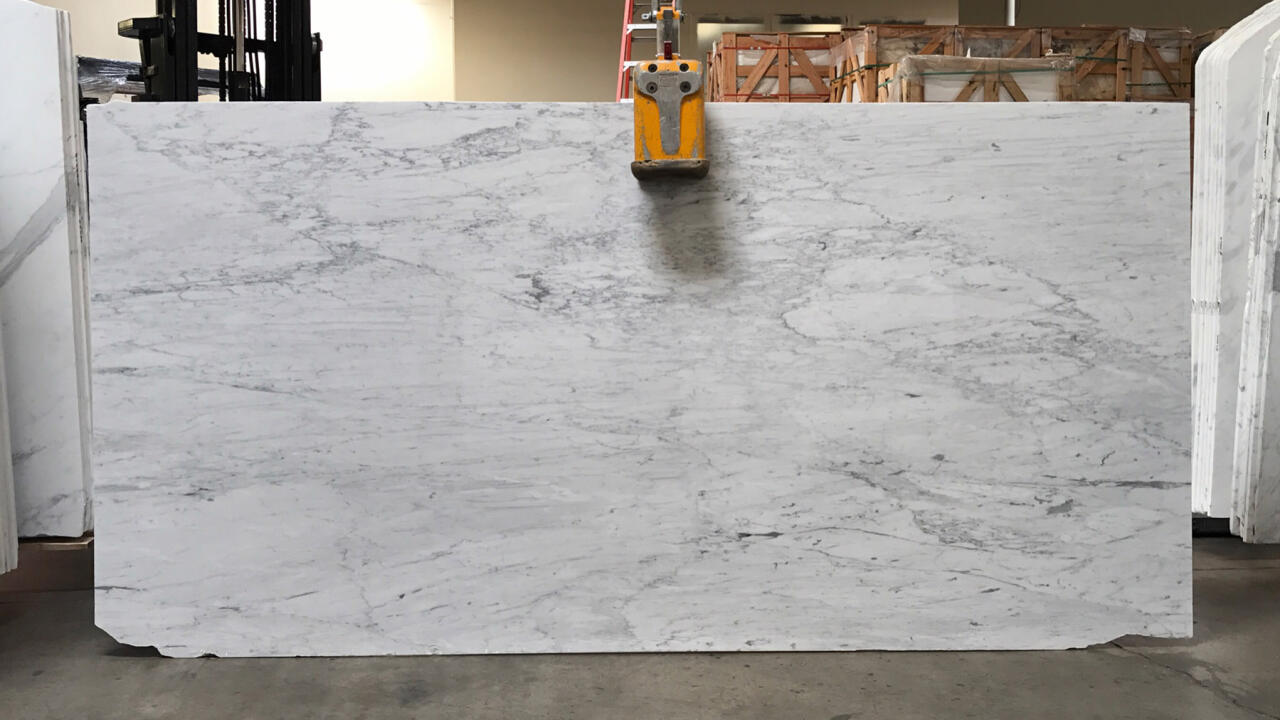 Bianco Venatino Polished 2cm Marble by PACIFICA