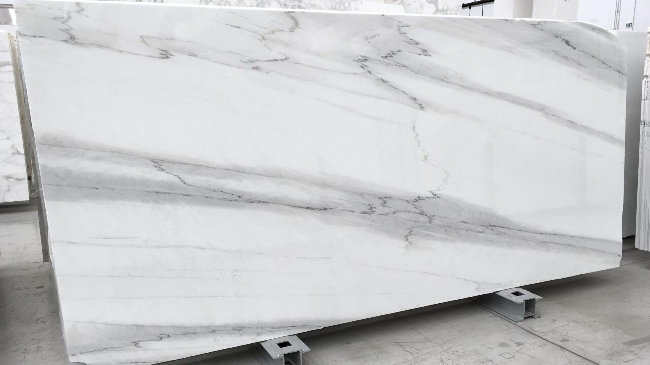 Calacatta Lincoln Polished 2cm Marble by PACIFICA