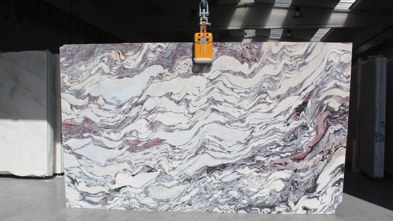 Calacatta Arni Polished Finish 2cm Marble by PACIFICA