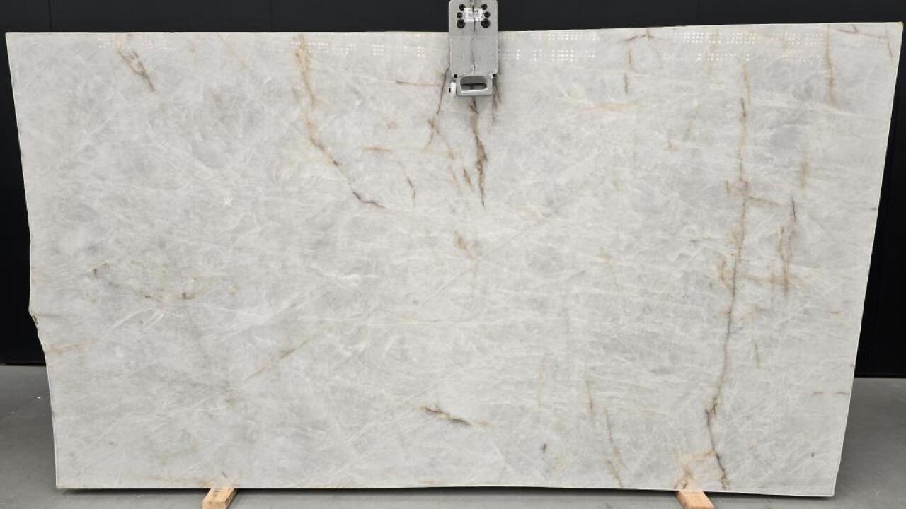 Cristallo 1st Choice 2cm Quartzite by PACIFICA