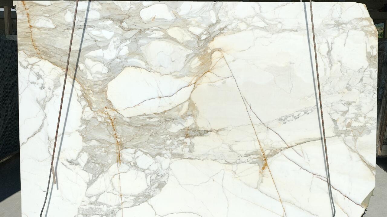 Calacatta Macchia Vecchia Honed 2cm Marble by PACIFICA