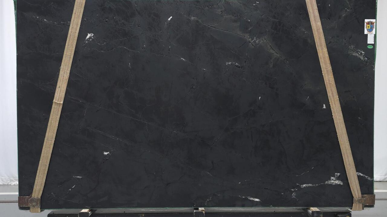 Saratoga Quartzite Leather 2cm Quartzite by PACIFICA