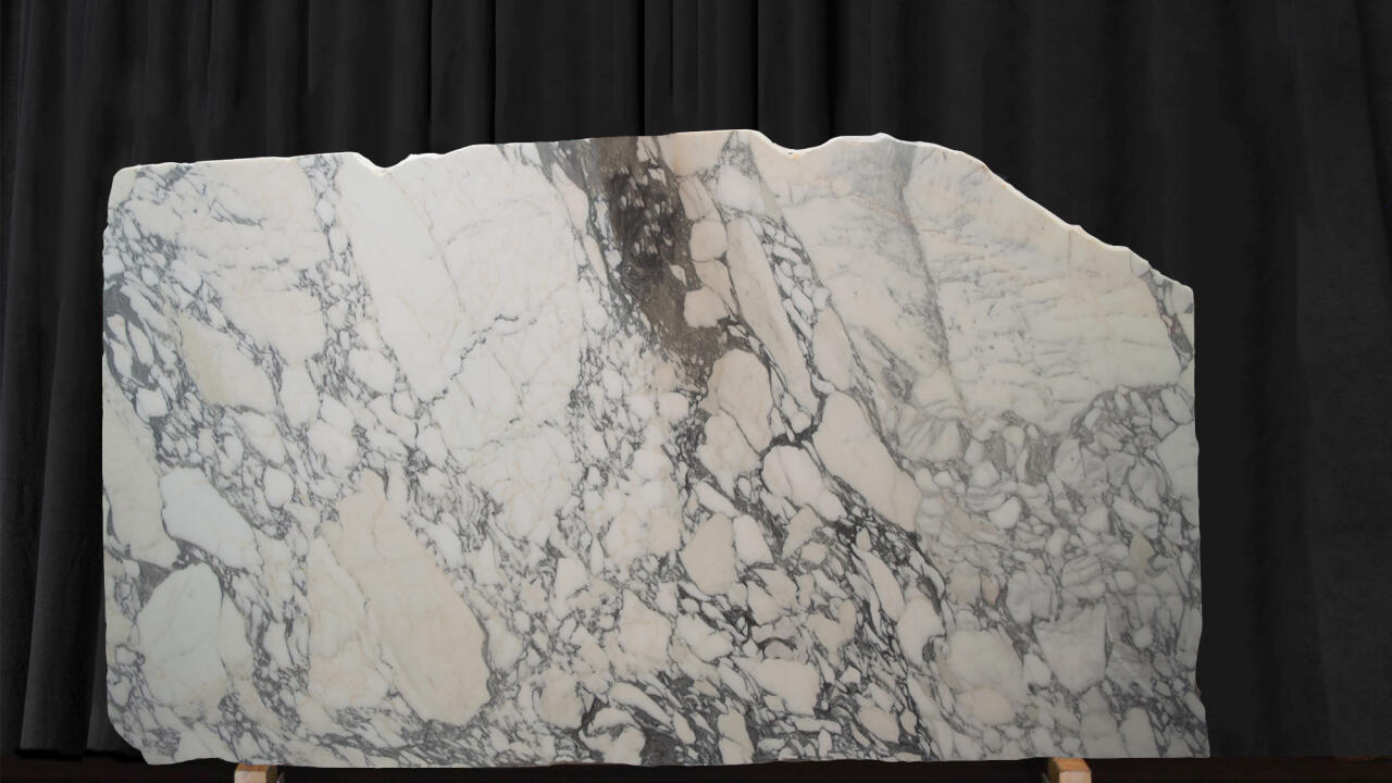 Arabescato Corchia Honed 2cm Marble by PACIFICA