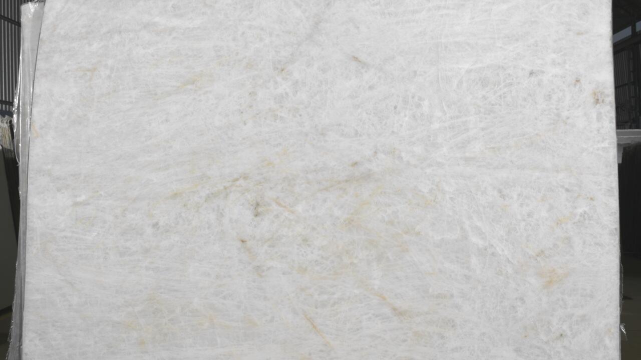 Lumix (crystallo) Polished 2cm Quartzite by PACIFICA