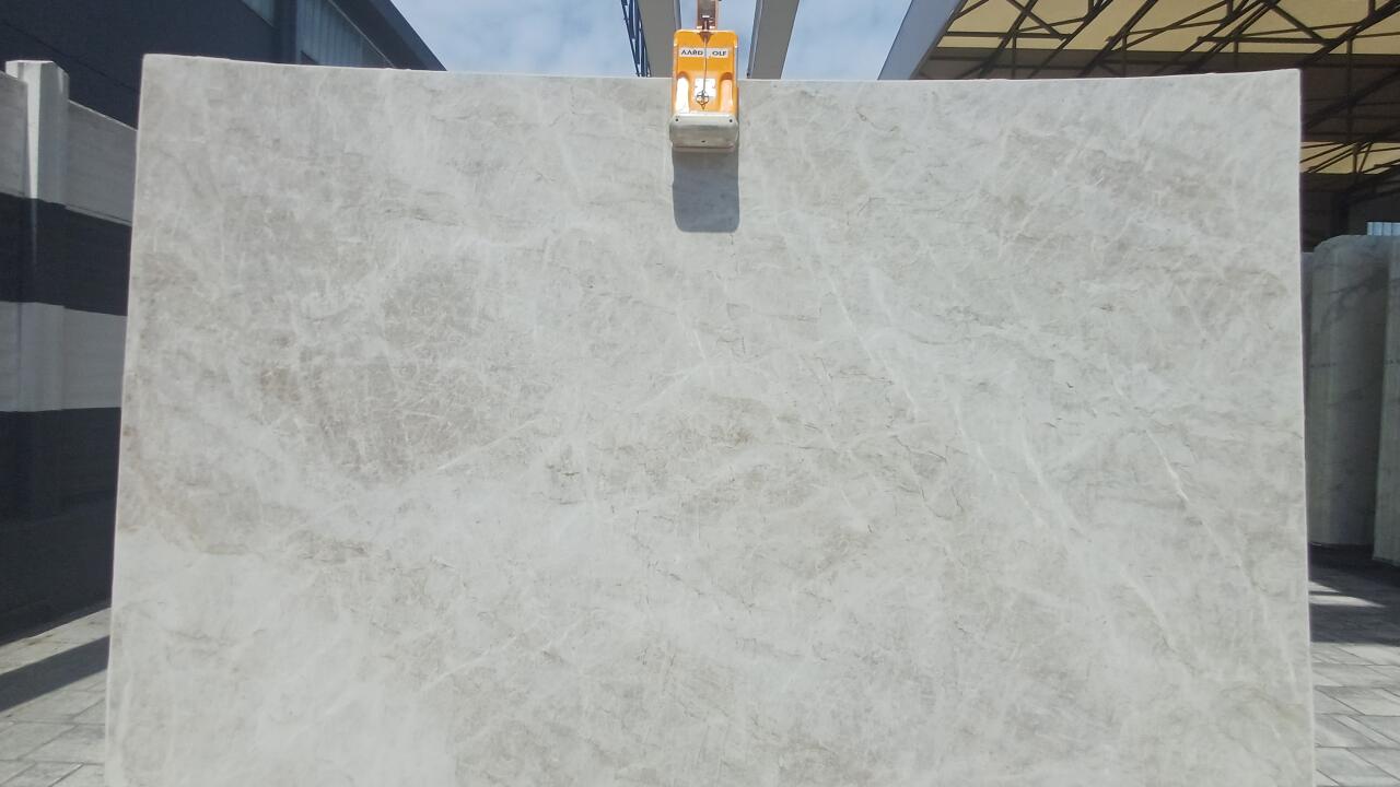 Taj Mahal Premium Leather 2cm Quartzite by PACIFICA