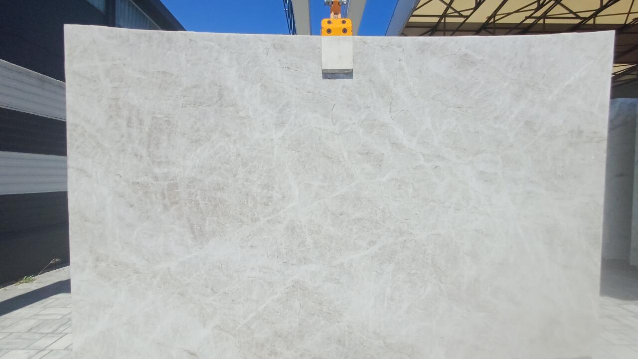 Taj Mahal Premium Leather 2cm Quartzite by PACIFICA