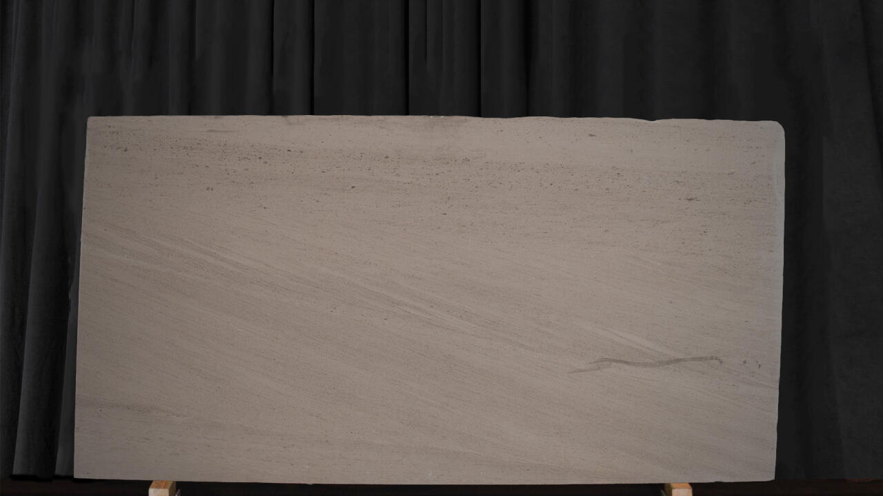 Mocca Cream Medium Grain Dual Finish Honed/Brushed 2cm Limestone by PACIFICA