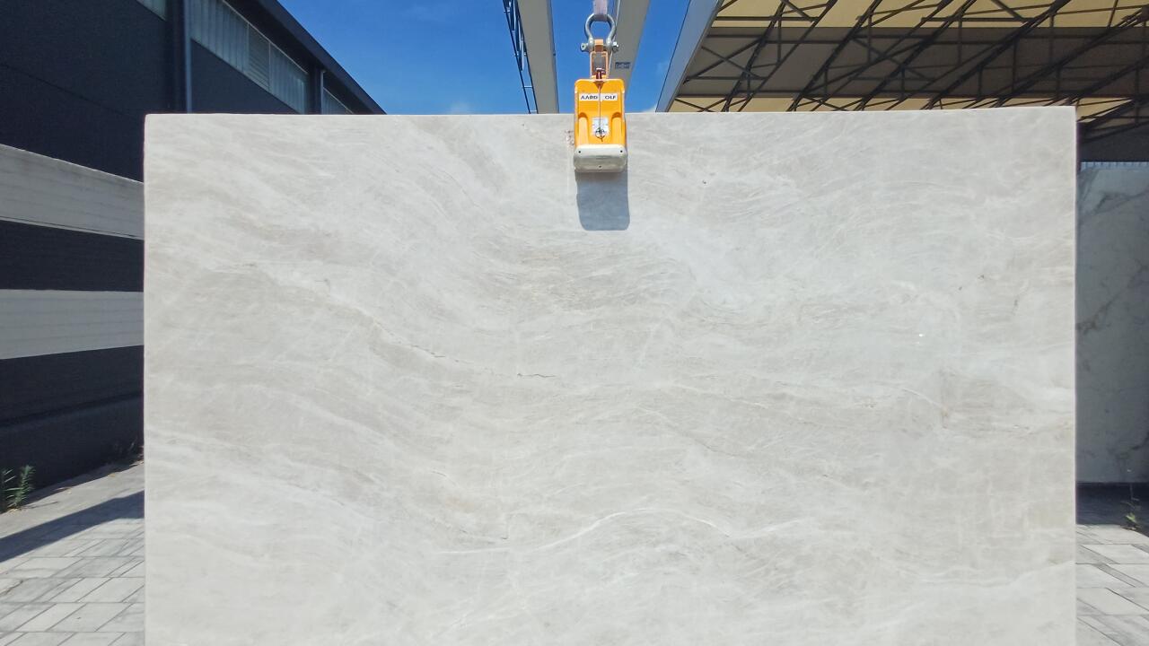 Perla Venata Leather 2cm Quartzite by PACIFICA